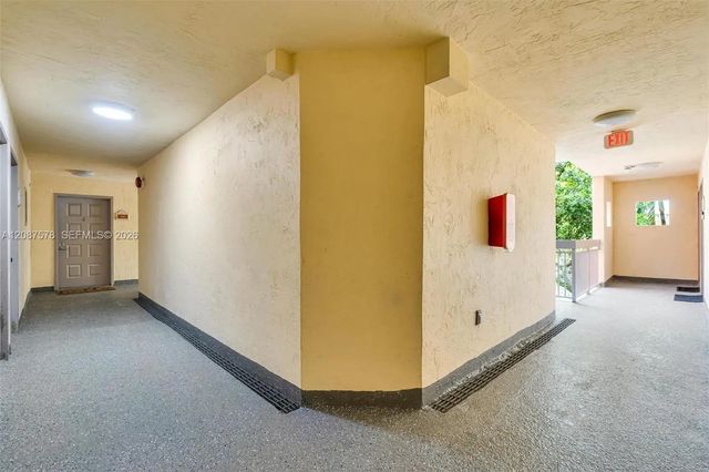 5 of 26 - 8255 Lake Drive #304, Doral, FL