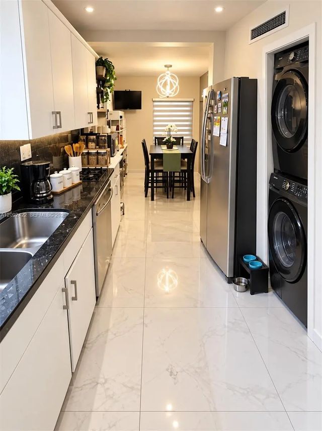 3 of 16 - 7114 Sw 113th Avenue, Miami, FL