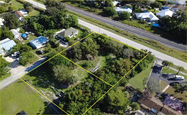 4 of 6 - 0 Se Lyons Street, Hobe Sound, FL
