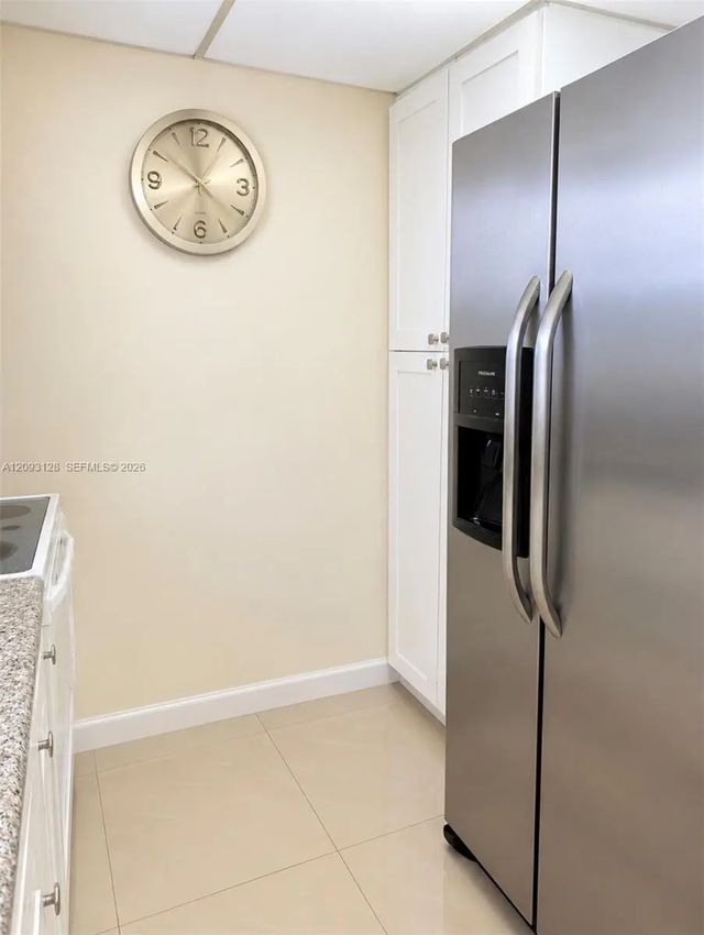 4 of 11 - 9357 Fontainebleau Boulevard #d310, Miami, FL