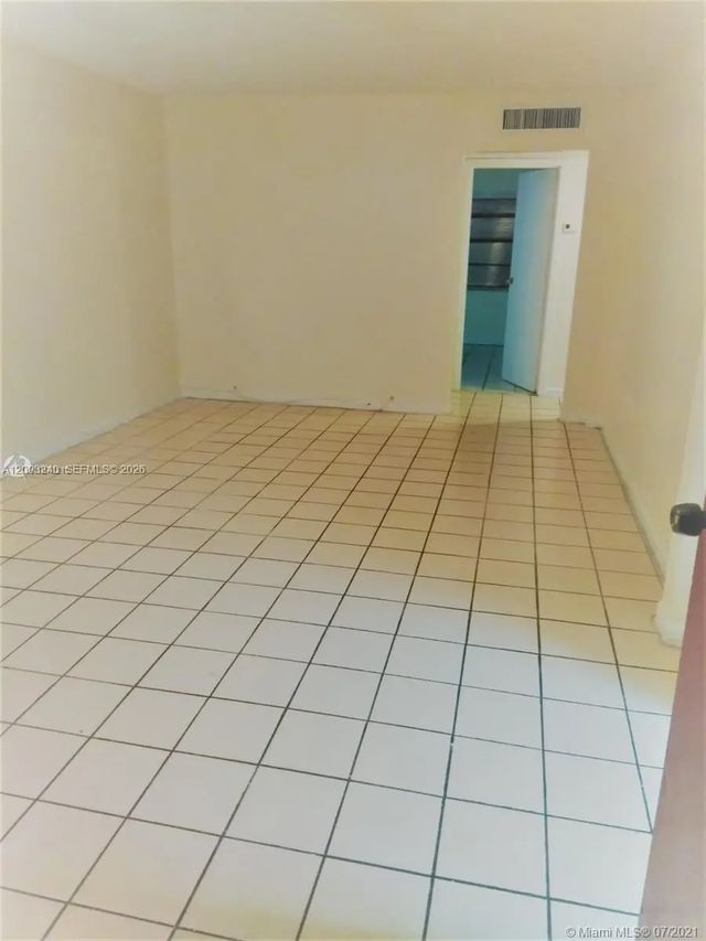 3 of 16 - 1325 W 68th Street #221, Hialeah, FL