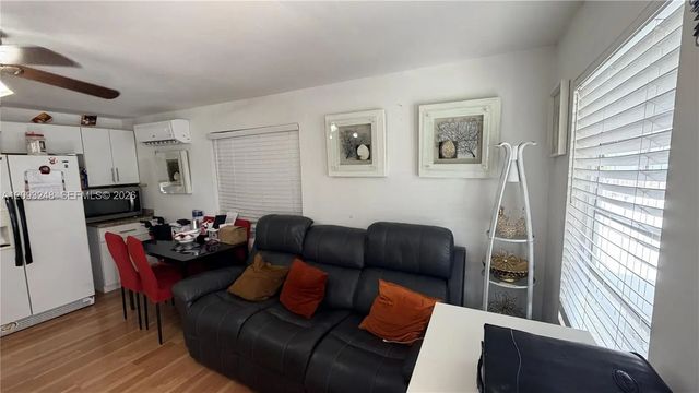 5 of 26 - 236 E 14th Street, Hialeah, FL