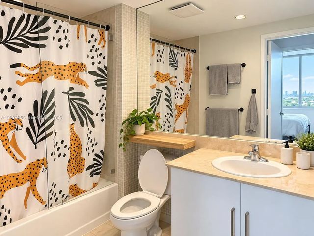 5 of 11 - 325 S Biscayne Boulevard #1424, Miami, FL
