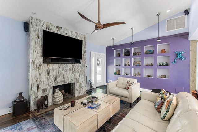 3 of 31 - 742 Park Drive W, Boca Raton, FL