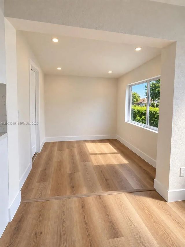 5 of 10 - 1711 Nw 26th Avenue, Fort Lauderdale, FL