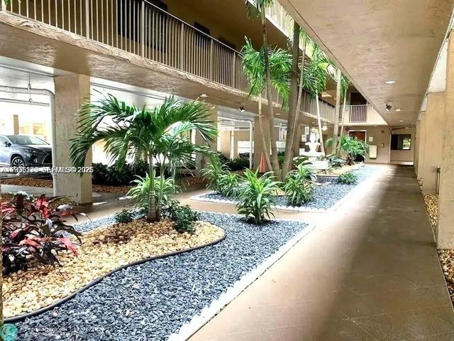 8020 Hampton Boulevard #309, North Lauderdale