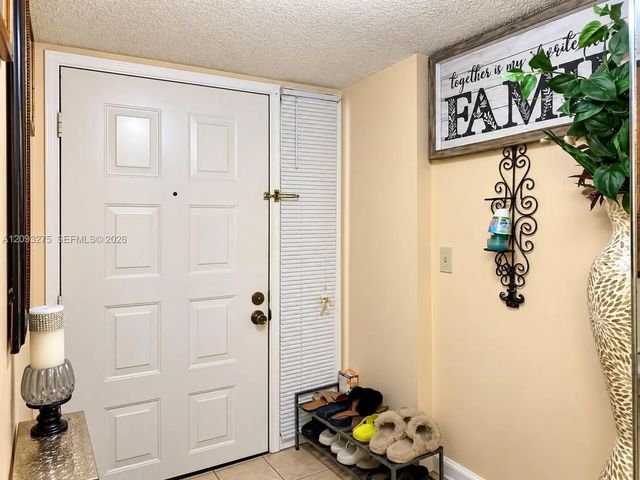 5 of 18 - 8020 Hampton Boulevard #309, North Lauderdale, FL