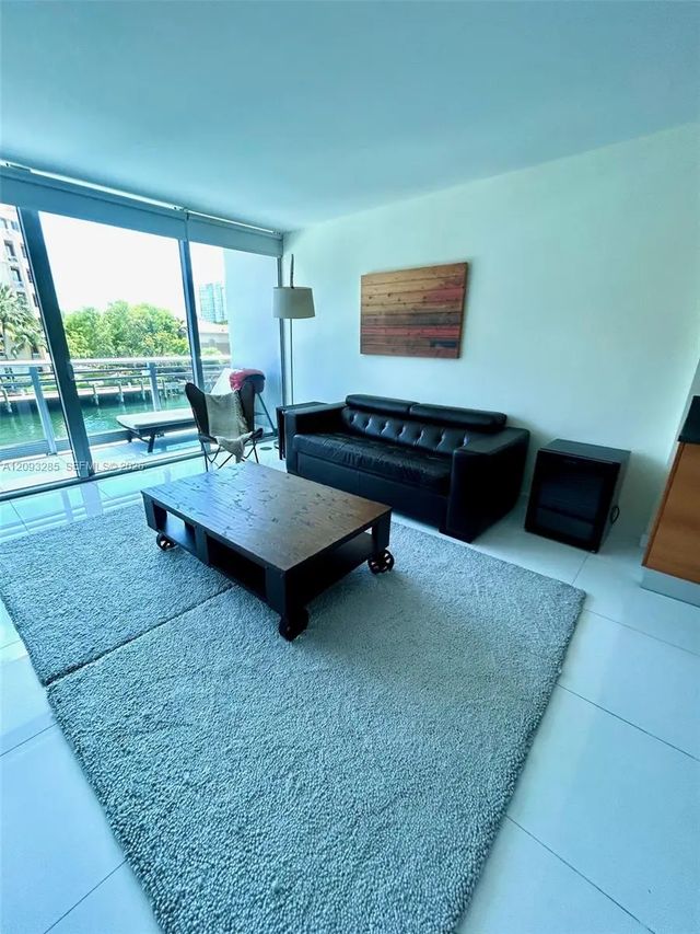 2 of 35 - 2950 Ne 188th Street #216, Aventura, FL