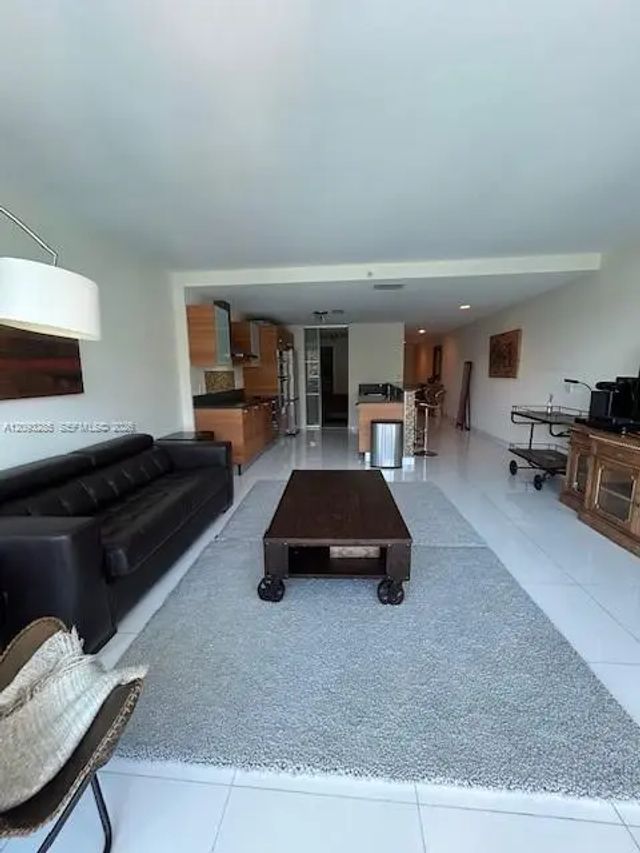 3 of 35 - 2950 Ne 188th Street #216, Aventura, FL
