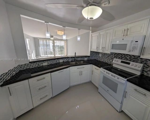 2 of 9 - 1750 Ne 191st Street #622-3, Miami, FL