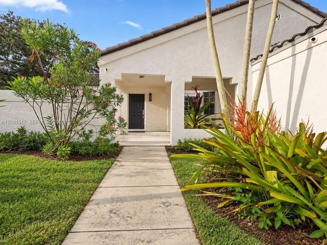 15221 Sw 158th Street, Miami