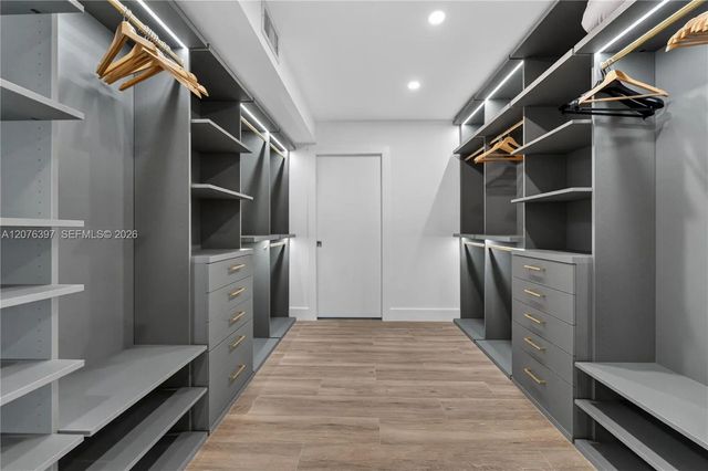 5 of 53 - 2301 Collins Avenue #415, Miami Beach, FL