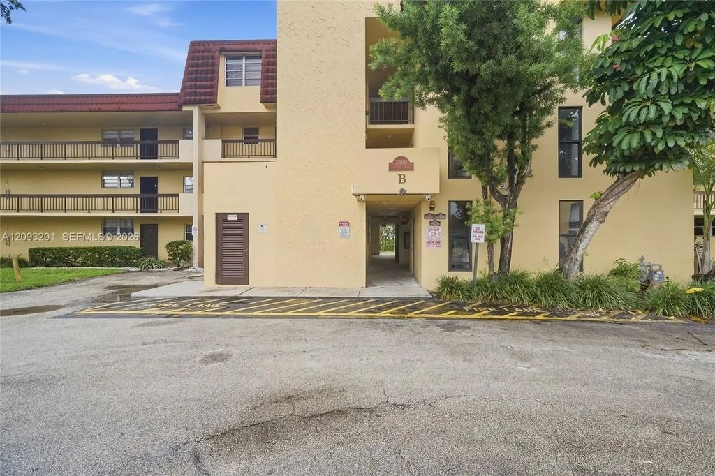 3490 Foxcroft Road #b303, Miramar
