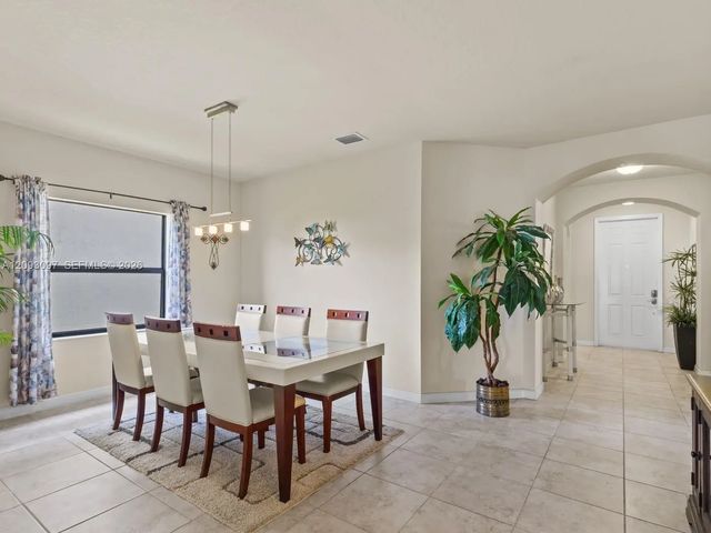 4 of 35 - 11865 Sw 236th Street, Homestead, FL