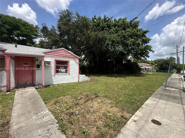 3 of 7 - 16122 Ne 18th Court, North Miami Beach, FL