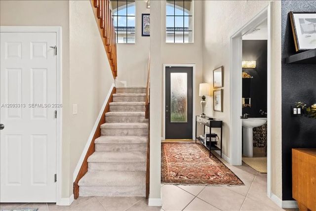 4 of 24 - 1241 Grant Street, Hollywood, FL