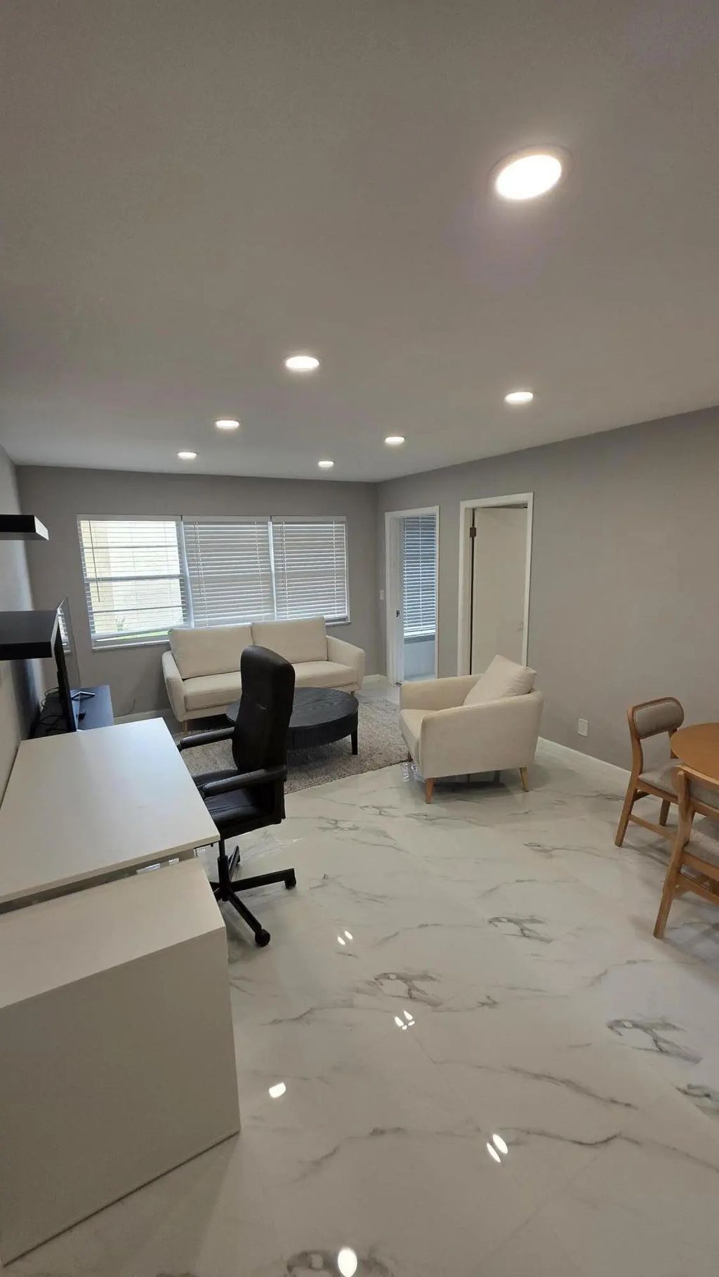 319 Lake Frances Drive, West Palm Beach