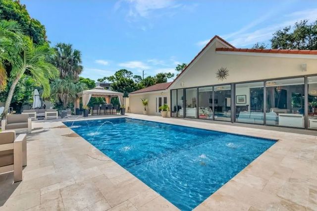2 of 31 - 6555 Serena Lane, Boca Raton, FL