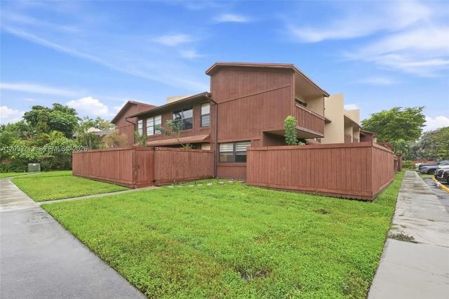 2 of 32 - 6554 Sw 114th Place #b74, Miami, FL