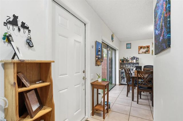 4 of 32 - 6554 Sw 114th Place #b74, Miami, FL