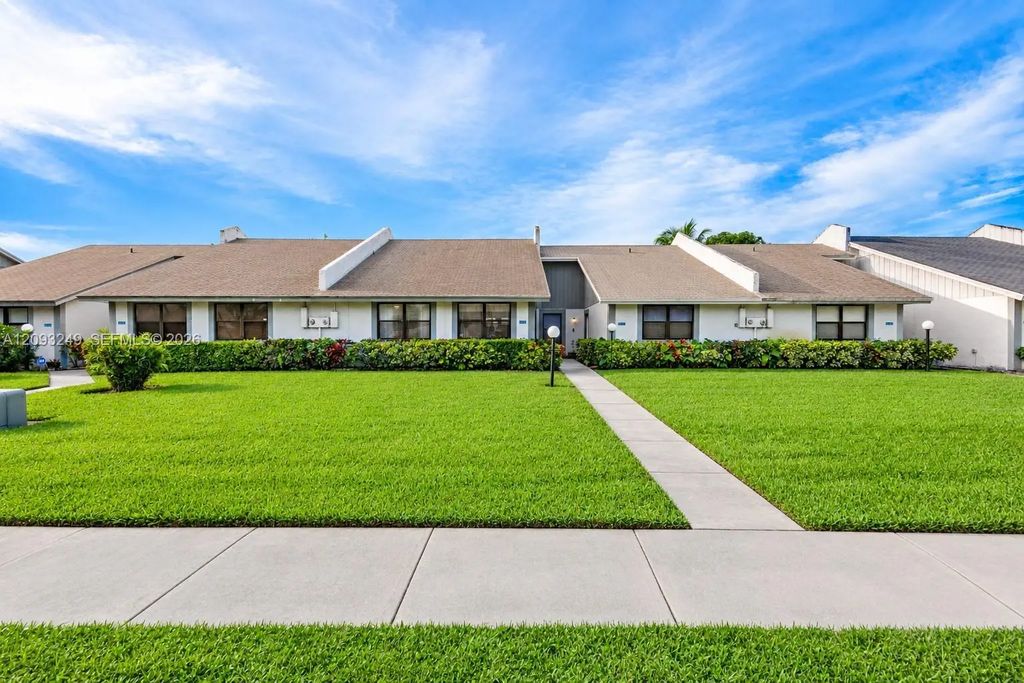 6064 Nw 3rd Street, Margate