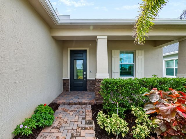 5 of 38 - 1108 Se Woodbine Road, Port St. Lucie, FL