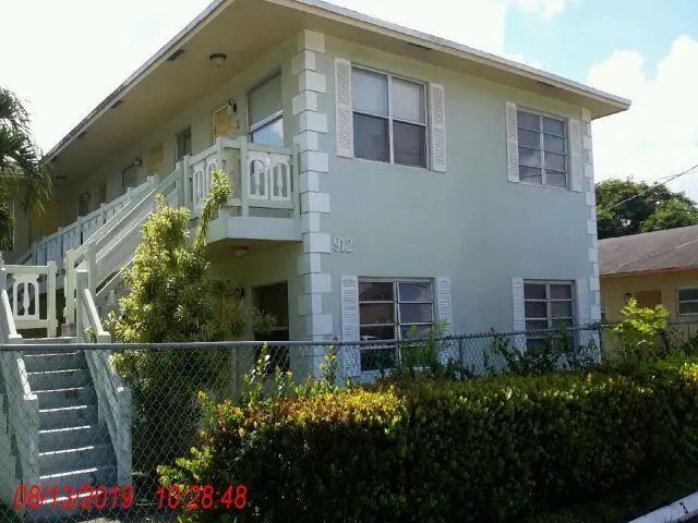 2 of 2 - 912 Sw 15th Terrace #1-4, Fort Lauderdale, FL