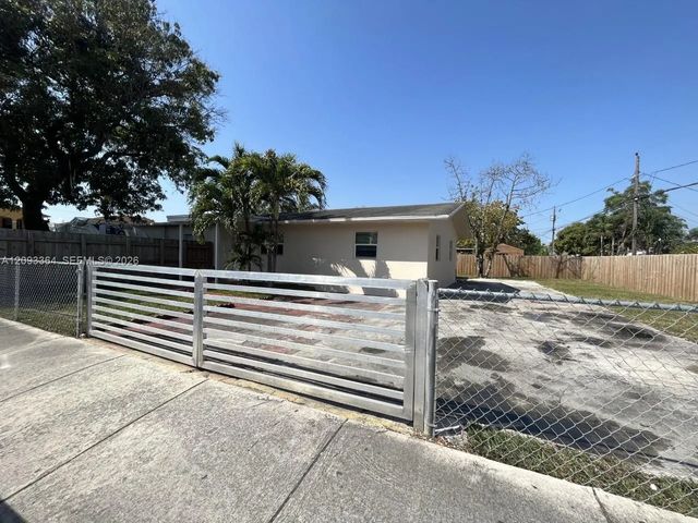 2 of 19 - 991 E 20th Street, Hialeah, FL