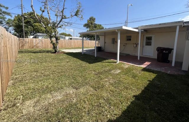 5 of 19 - 991 E 20th Street, Hialeah, FL