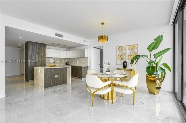 2 of 21 - 3131 Ne 7th Avenue #1901, Miami, FL
