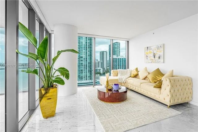3 of 21 - 3131 Ne 7th Avenue #1901, Miami, FL