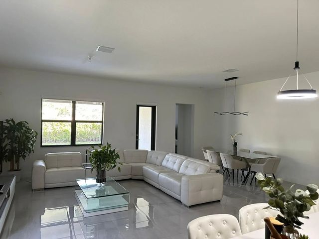 2 of 8 - 4149 Sw 173rd Avenue, Miramar, FL