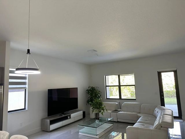 3 of 8 - 4149 Sw 173rd Avenue, Miramar, FL