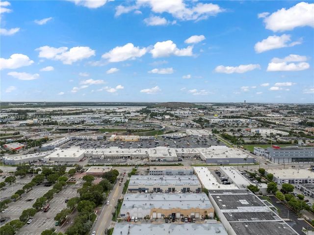 3 of 18 - 1767 W 37th Street #10, Hialeah, FL