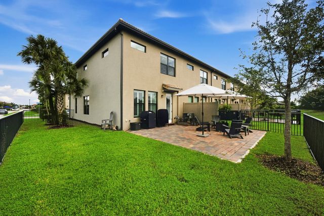 4 of 28 - 8672 Escue Street, Lake Worth, FL