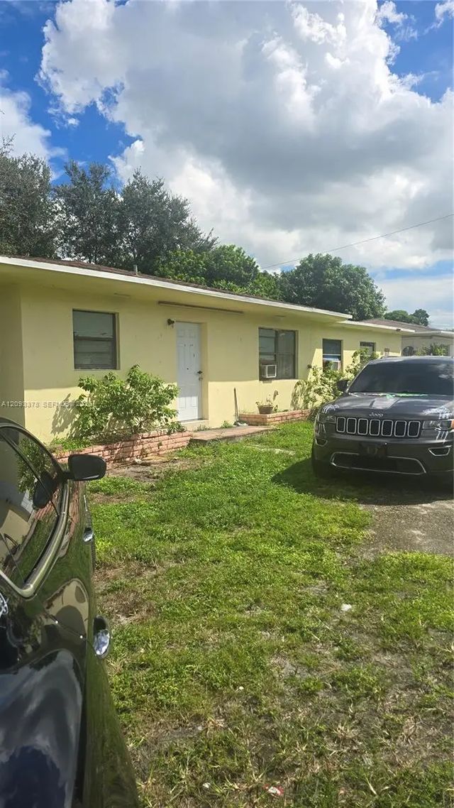11351 Nw 11th Avenue, Miami