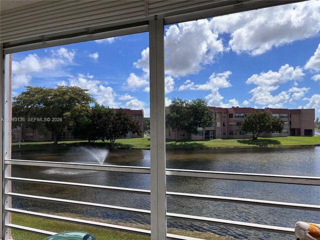 3 of 33 - 9900 Sunrise Lakes Boulevard #210, Sunrise, FL