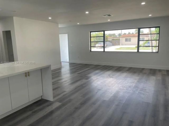 3 of 7 - 9635 Sw 45th Terrace, Miami, FL