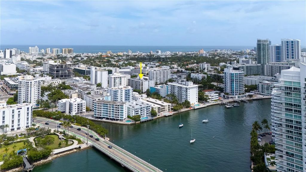 1340 Lincoln Road #207, Miami Beach