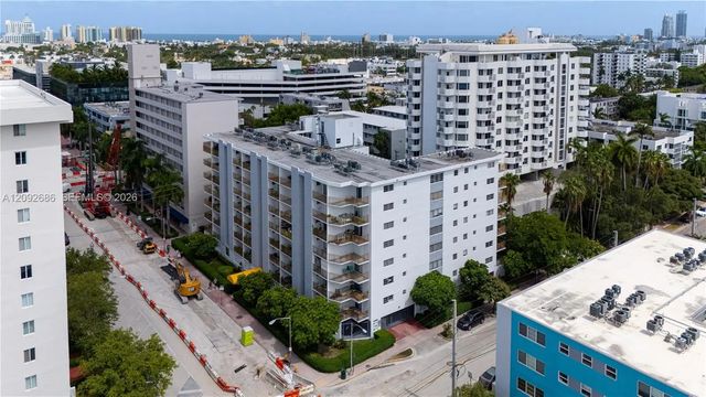 2 of 25 - 1340 Lincoln Road #207, Miami Beach, FL