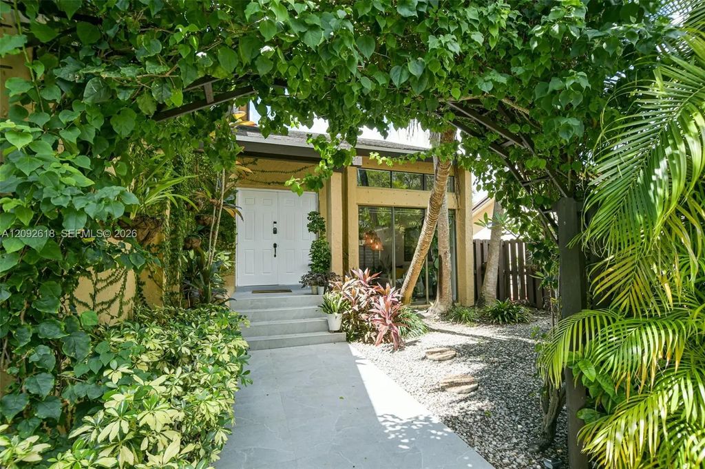 11624 Sw 135th Place, Miami