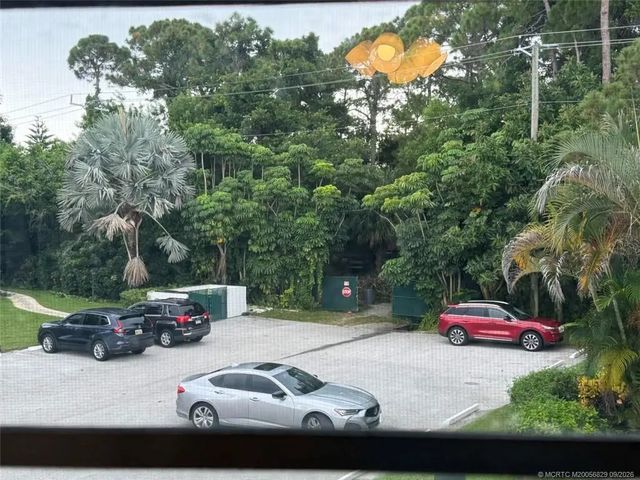 2 of 10 - 2600 Se Ocean Boulevard #j12, Stuart, FL
