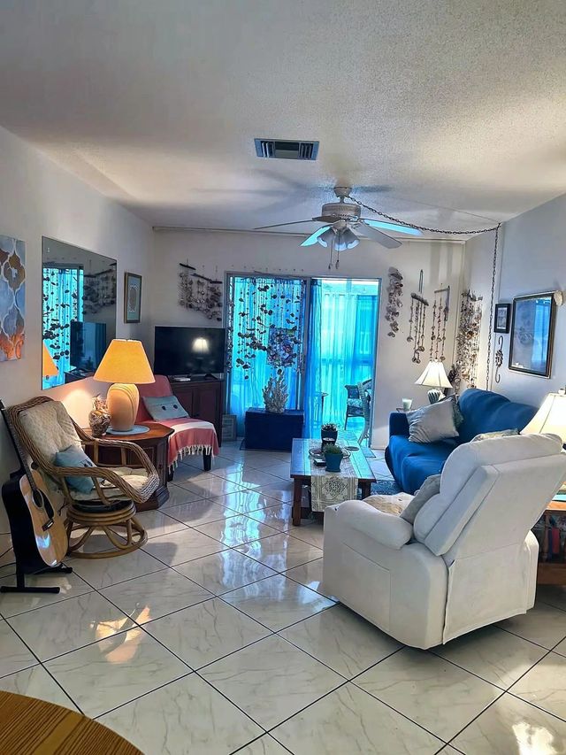 2131 Ne 1st Court Ne #204, Boynton Beach