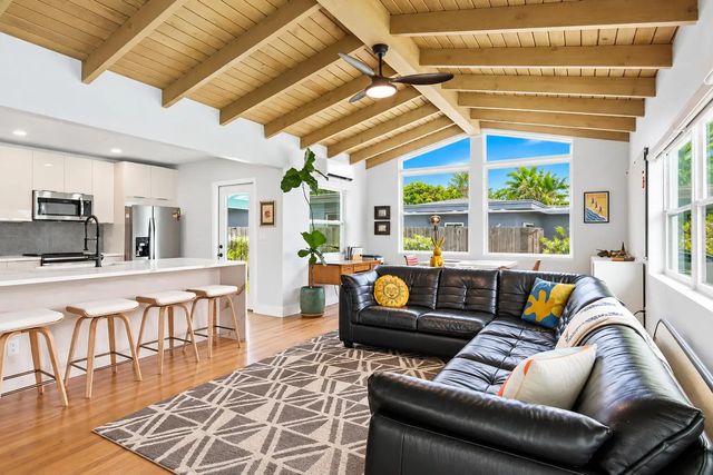 4 of 31 - 1610 N J Terrace, Lake Worth Beach, FL