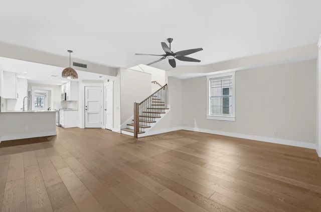5 of 34 - 3207 E Community Drive E, Jupiter, FL