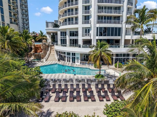 5 of 37 - 17375 Collins Avenue #1404, Sunny Isles Beach, FL