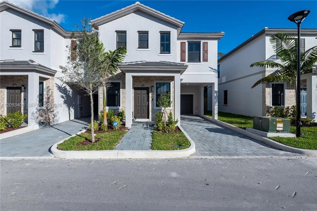 1601 Sw 28th Street, Fort Lauderdale