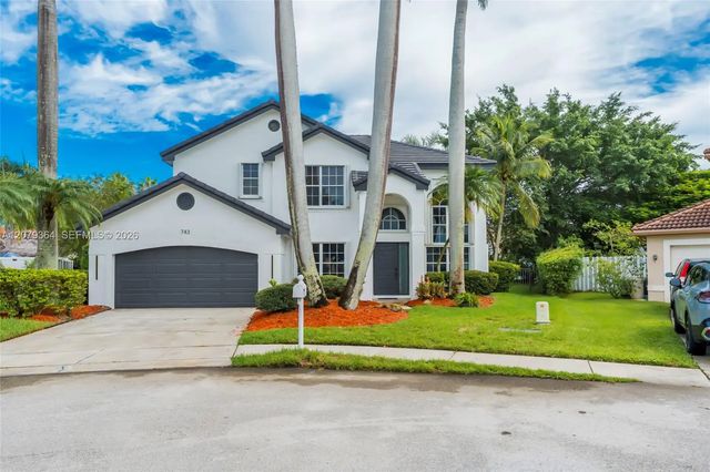 743 Nw 174th Terrace, Pembroke Pines