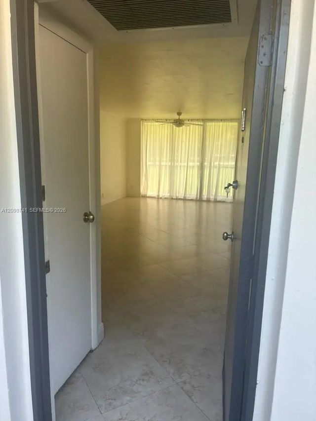 3101 N Country Club Drive #107, Aventura