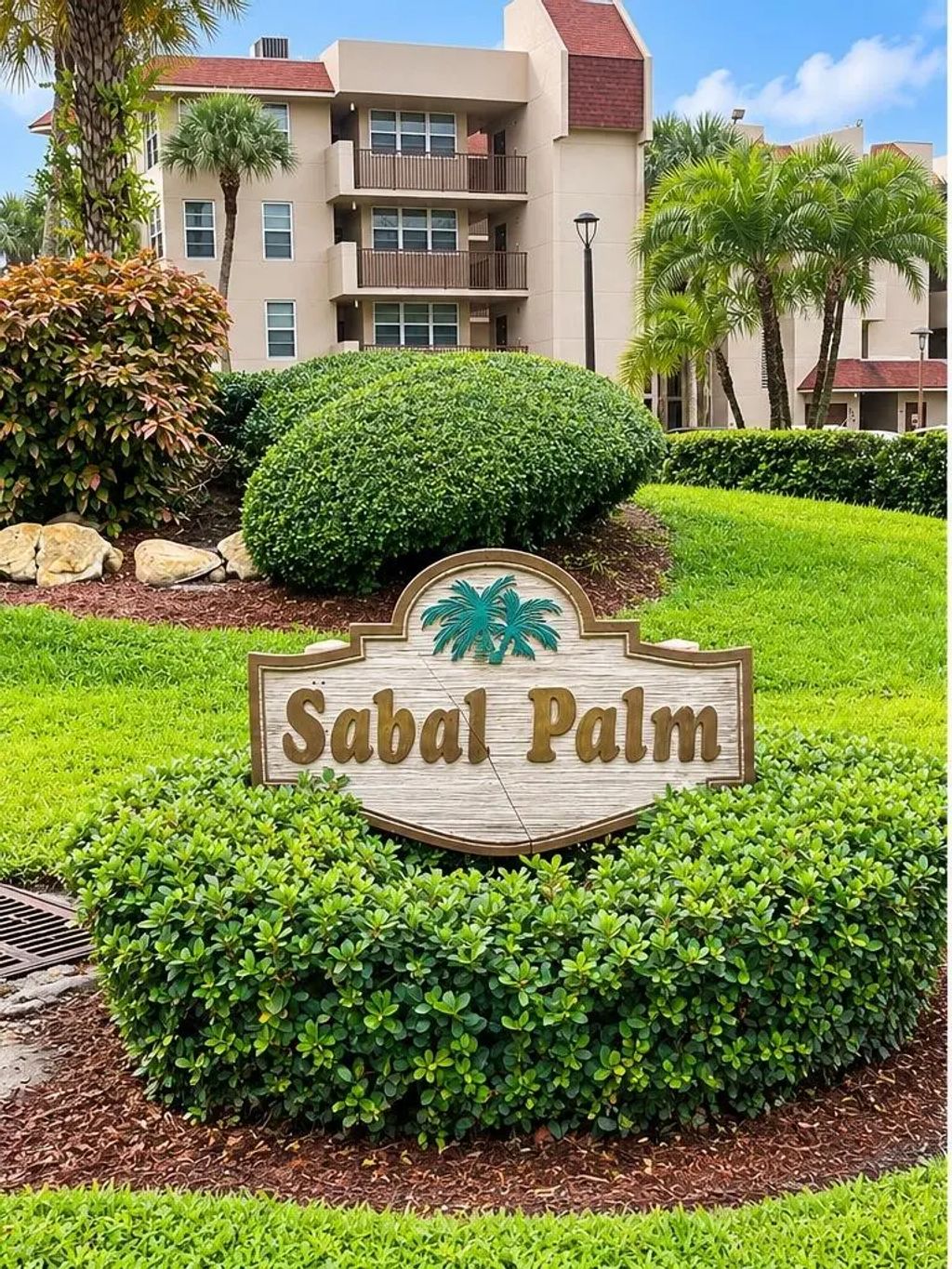 9510 Seagrape Drive #404, Davie